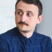 Viktor Peter